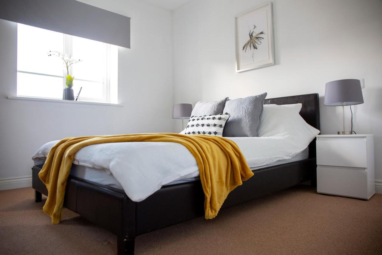 Superb Apartment In Stratford Upon Avon With Free Parking & Wi-Fi 외부 사진