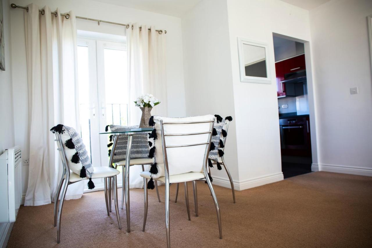 Superb Apartment In Stratford Upon Avon With Free Parking & Wi-Fi 외부 사진